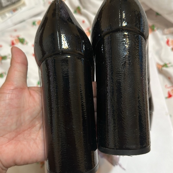 Jessica Simpson size 7.5 black Patton, leather platform heels only worn once - Picture 4 of 5